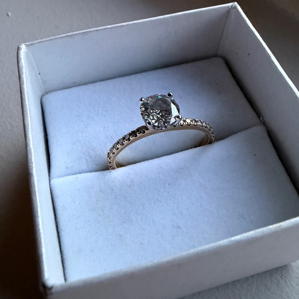 Authentic 1.02 ct diamond engagement ring